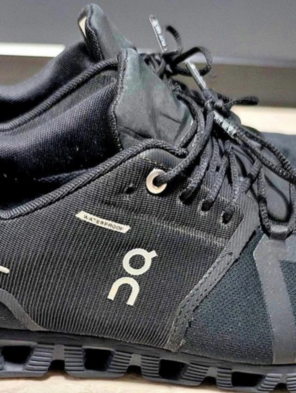 On CloudTec Men's Athletic Shoes US 10.5 Black